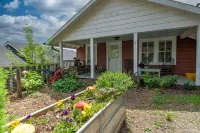 2-bedroom vacation home 10 minutes to Downtown Asheville