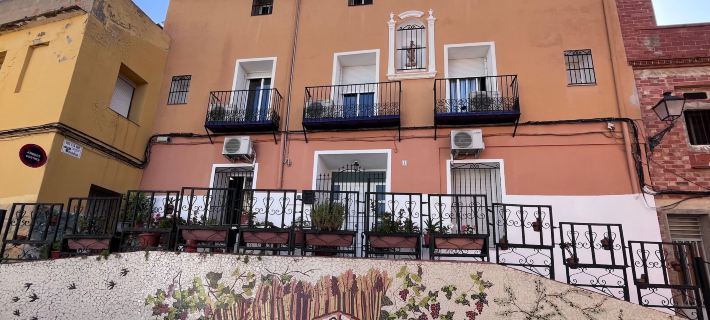 Town House in Old Village Ador, Ganda with Big Roof Terrace with Seaview Hotels in Safor