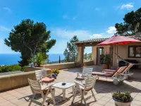 Vista Panorâmica e Única Para Esta Villa com 6 Quartos e 6 Banheiros Hotels in Sant Josep de Sa Talaia