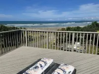 Surfs Reach - a stunning beachfront retreat Hotels in Ohope