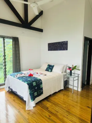 Jodie’s Retreat Savusavu It’s all about the views Hotels near Savusavu