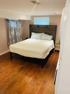 Cozy one bedroom apartment Hotels near Parkway Centre