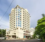 La Mirada Residence – Large 1Br Condo with Ocean View, Pools & Beach Access