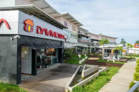 Luxury NEW Apt -24/7 sec- 10 min from SJO Airport