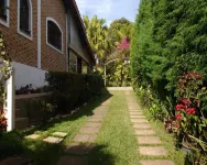 Chacara in Atibaia for rent with swimming pool with solar heater and wi-fi Hotels in Atibaia