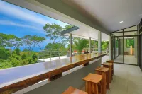 Sea Breeze II Luxury 6 BR Oceanview Estate between Dominical and Manuel Antonio