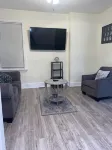 Super cute 3 bedroom remodeled townhouse near downtown Wilmington