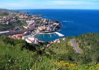 Very pleasant apartment 5 minutes from the sea فنادق في Cerbere