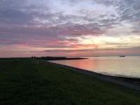 Modernized vacation home in a quiet location and yet much to discover Hotels in Stavenisse