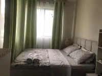 Cozy beach front home retreat. Pet and family friendly!