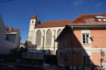 Charming apartment in an ideal location Отели рядом с достопримечательностью «Computer Graphics and Knowledge Visualization»