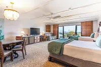 Pacific Terrace Hotel