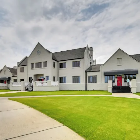 Myrtle Beach Condo w/ Community Perks
