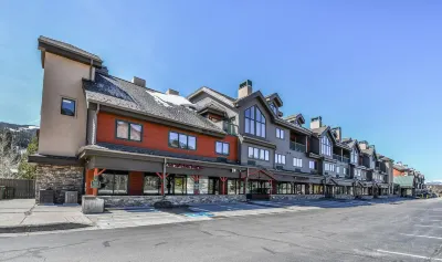Gateway Lodge 5054 by SummitCove Lodging