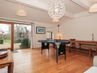 Russet Hotels in Farnham
