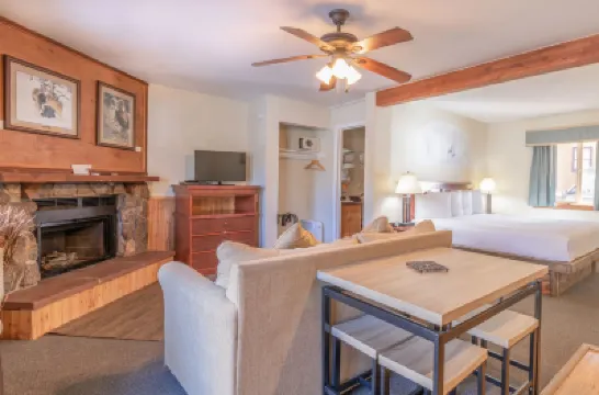 Murphy's River Lodge Hotels in 