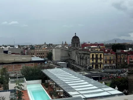 Hotel Catedral Отели рядом с достопримечательностью «Музей карикатур»