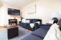 Life Hospitality TJ Hotels in San Antonio del Mar
