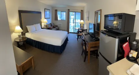 Wessex Inn by the Sea Отели в г. Дункан