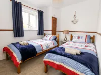 Saddlers Cottage - Beach