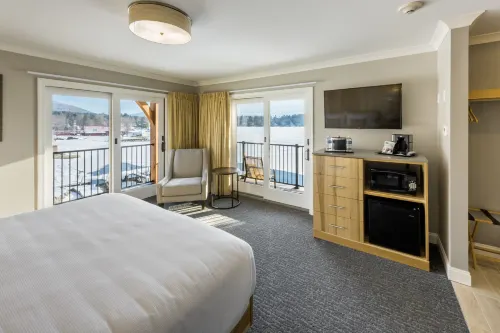 Center Harbor Inn فنادق في Meredith