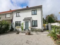 Cinders Loft Hotels in Mount Hawke