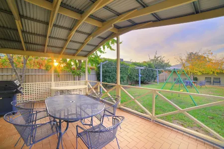 Boulevarde Motor Inn