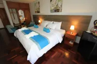 Samana Hotel Hotels in Cerro Colorado District