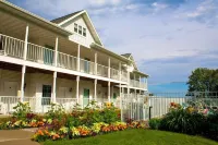 Bay Breeze Resort