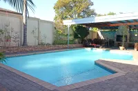 Old Oak Guest House Hotels in Bellville