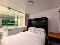 Yotelair London Gatwick Airport Hotels near Gatwick Airport