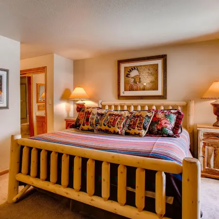 Updated 2 Br with View of Lifts 2 Bedroom Condo - No Cleaning Fee! by RedAwning