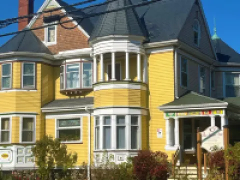 Munroe Inn Boutique Hotel Hotels in Androscoggin County