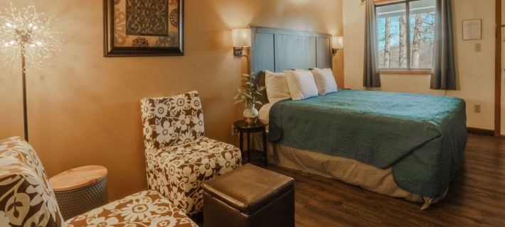 Shady Acre Inn and Suites Hotéis em Stone County