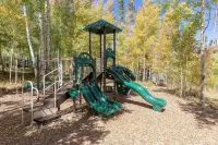 Treehouse 107 Building G