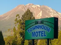 Townhouse Motel Hotel di Weed