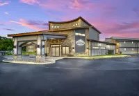 Waterbird Lakeside Inn Hotel a 