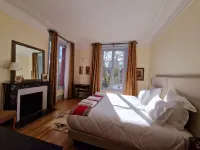 Hotel de l'Abbaye de Longpont Hotels in Saint-Pierre-Aigle