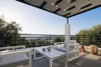 Gaia - A Secret Luxury Hideaway - Villas