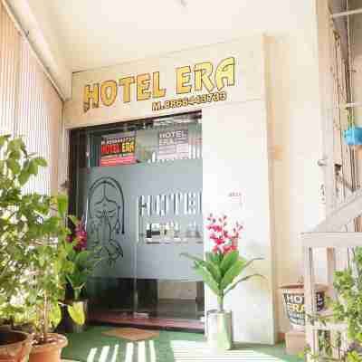 伊拉飯店 Hotel Exterior