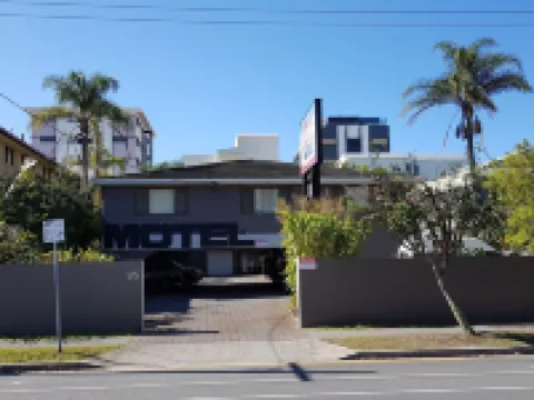 Gold Coast Airport Motel - Only 300 Meters to Airport Terminal Hotels in Bilinga