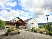 Pension Arzberghof Hotels in Berching