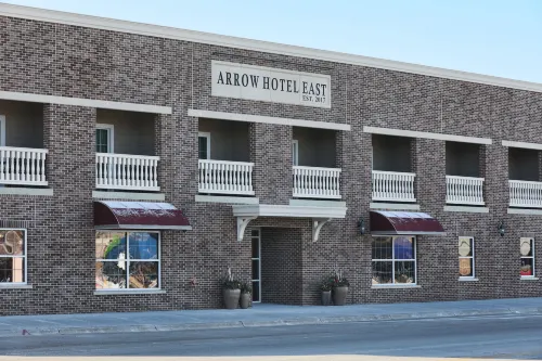 Arrow Hotel Hotels in Custer County