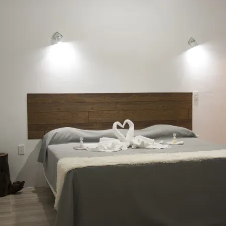 Hotel Karenina