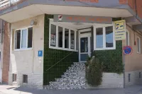 Hostal Moreno Hotels in Almussafes