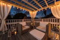 Alexander's Guesthouse-Adult Exclusive, Lgbtq Friendly