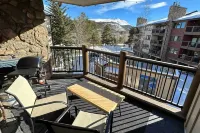 Walk to Ski Resort: Breckenridge Condo w/ Hot Tub! - Apartment