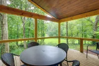 Blue Ridge Mountainside Cottage w/ Fire Pit! - 3-Star