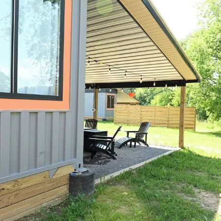 Shipping Container-6 Min to the Lake-Angler & Stargazer Getaway + Boat Parking