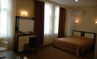 Grand Adanus Hotel